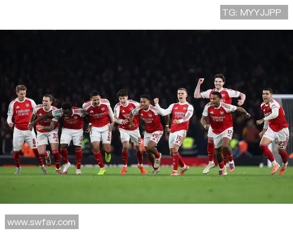 国王杯激战波尔图大胜曼联乌龙球引发全场狂欢与转会热议