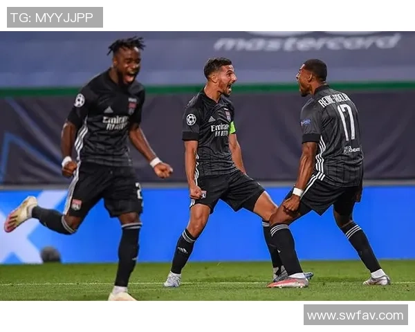 欧冠激战里昂与莱比锡握手言和补时进球引发全场狂欢与转会传闻交织