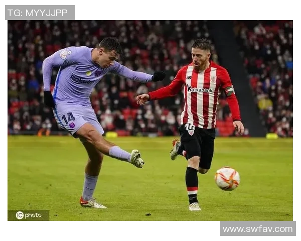 英超激战尤文图斯大胜巴黎圣日耳曼红牌争议引发全场热议