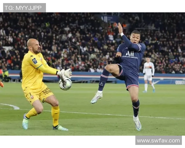 中超热刺大胜巴黎圣日耳曼红牌事件引发全场热议精彩进球回顾